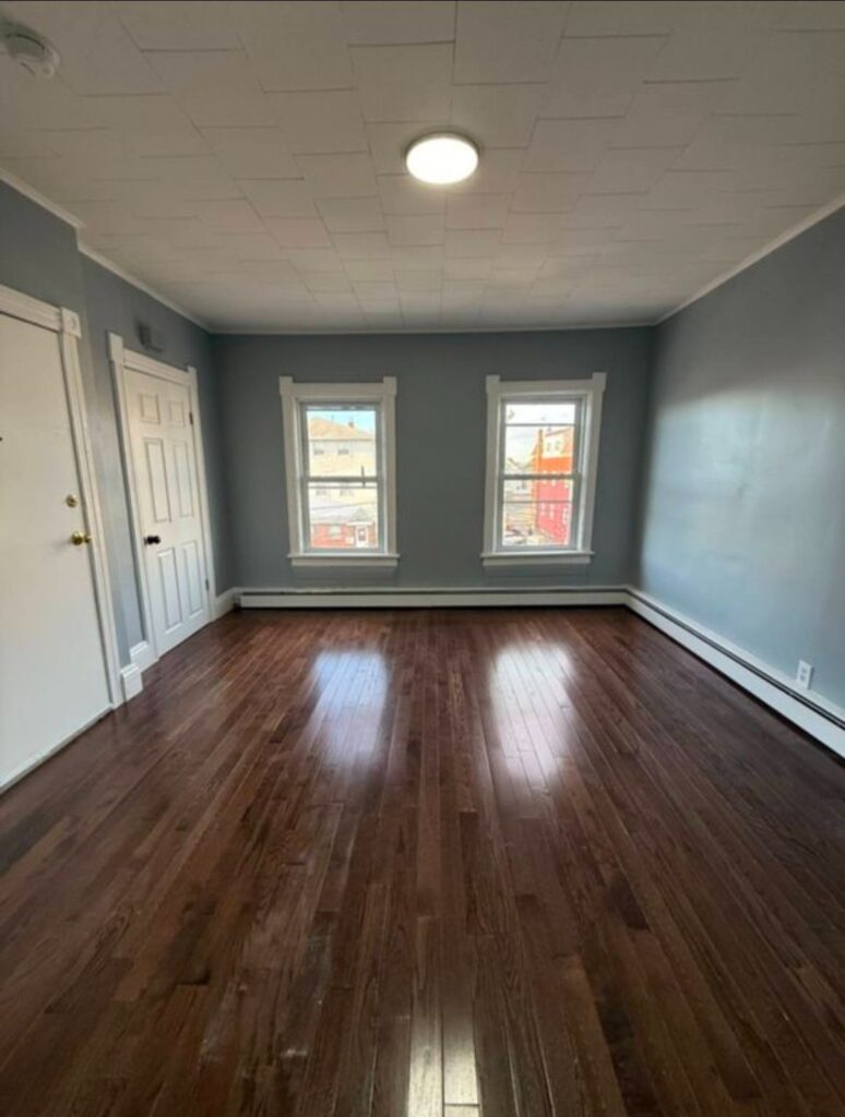 411 Elizabeth Ave Elizabeth, NJ 07206 APT 3 image 3