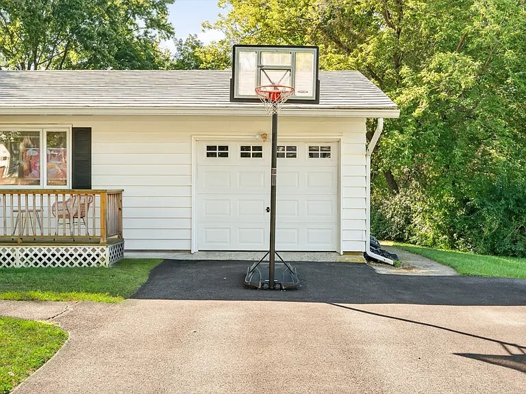 512 High St, Monroe, NY 10950 image 3