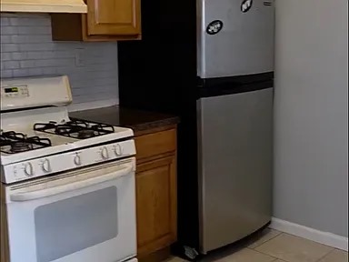 146 Ripley Pl Elizabeth, NJ 07206 Apartment 1 image 2