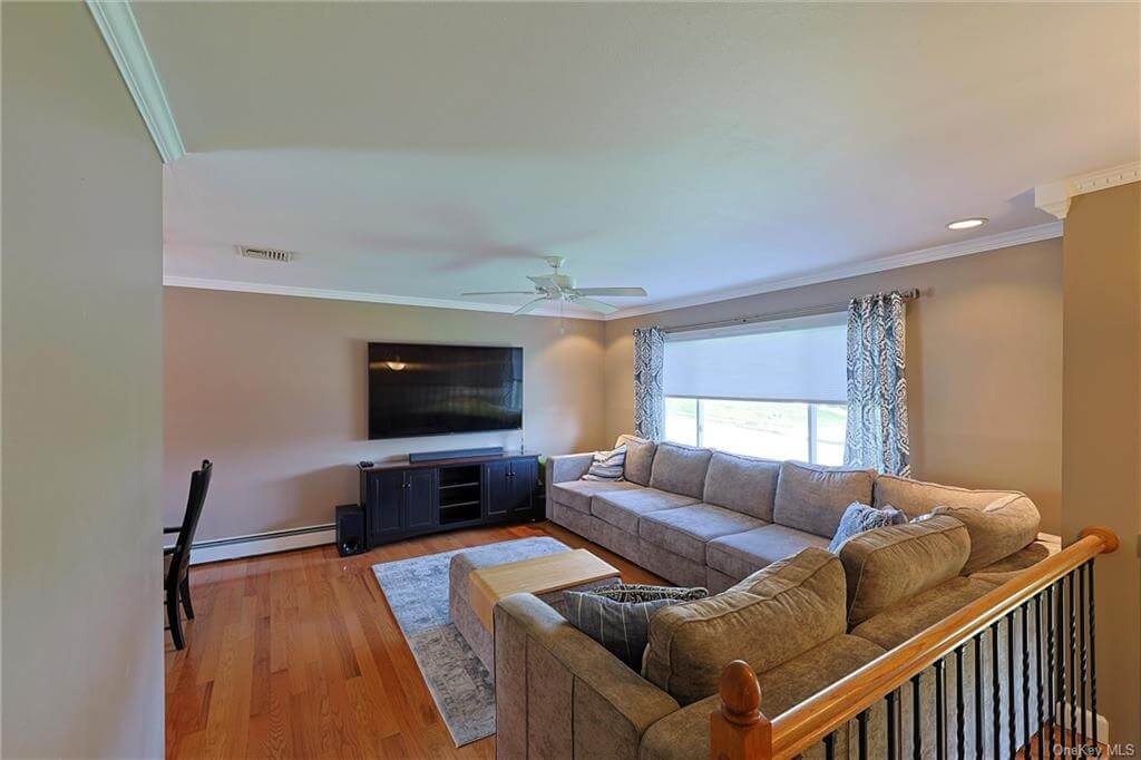 96 Barnes Road Washingtonville, NY 10992 image 4