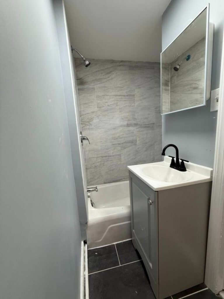 411 Elizabeth Ave Elizabeth, NJ 07206 APT 1 image 3