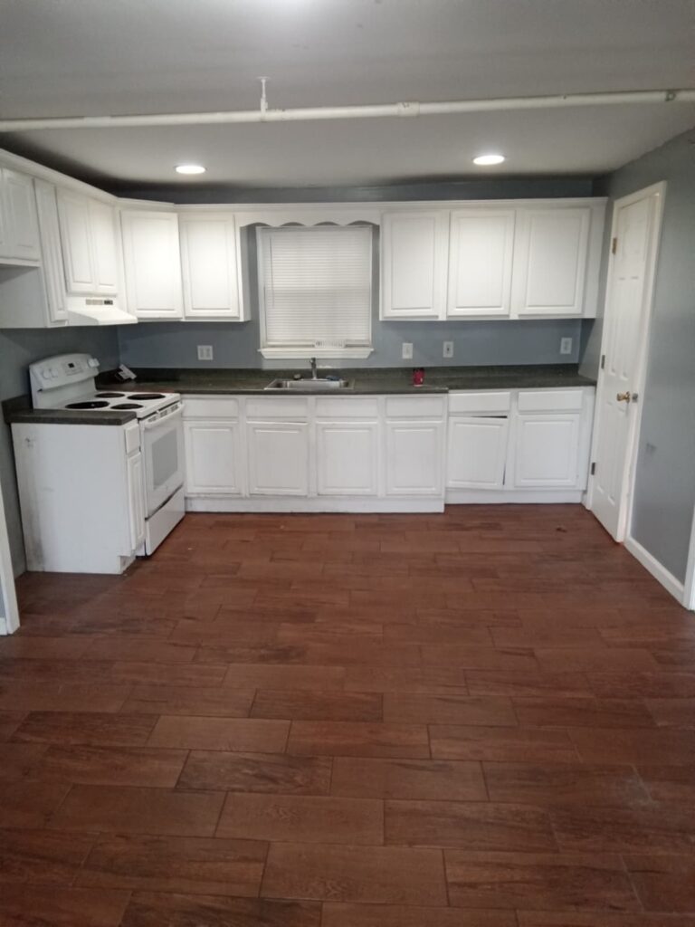 82 High St Monticello, NY 12701 Apt #1 – 1st flr-Walkin image 3