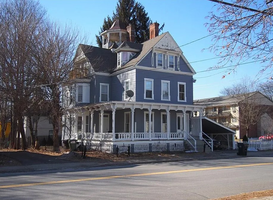 193 Canal St, Ellenville, NY 12428 Apt 3F image 1