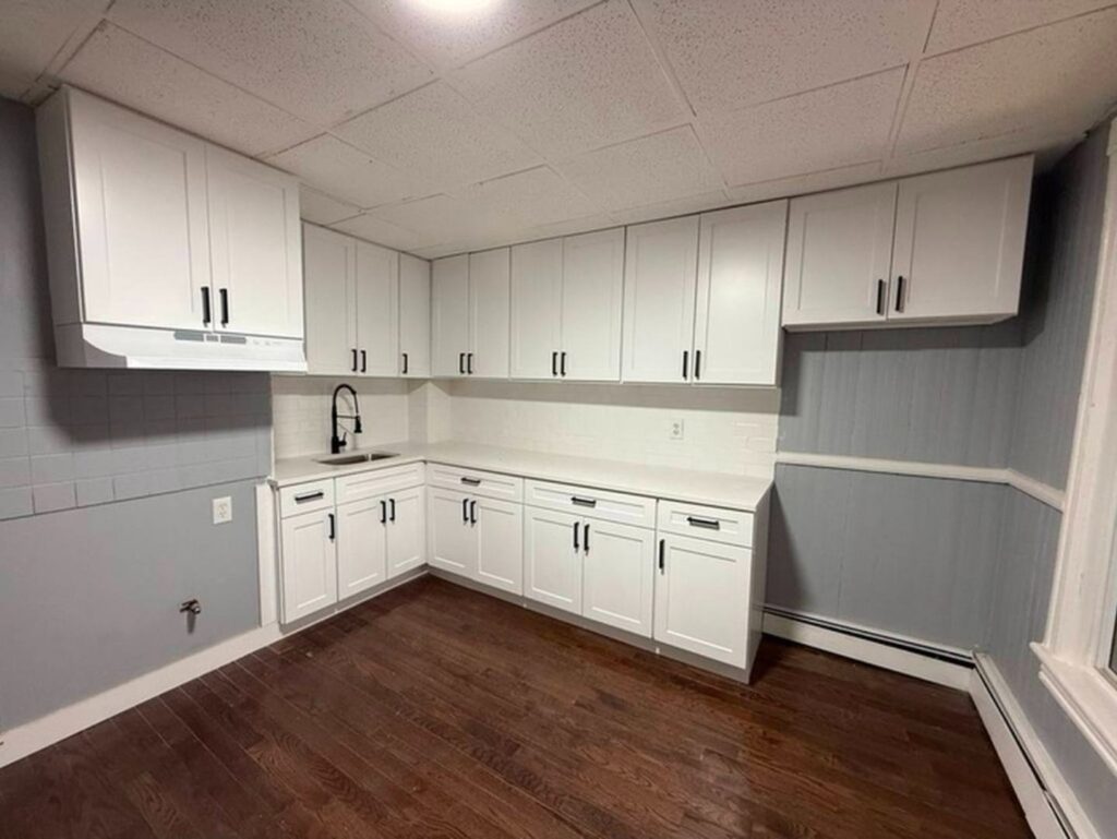 411 Elizabeth Ave Elizabeth, NJ 07206 APT 3 image 4