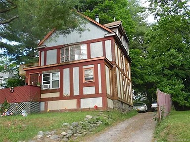 10 York Ave, Monticello, NY 12701 Apt #2 image 1