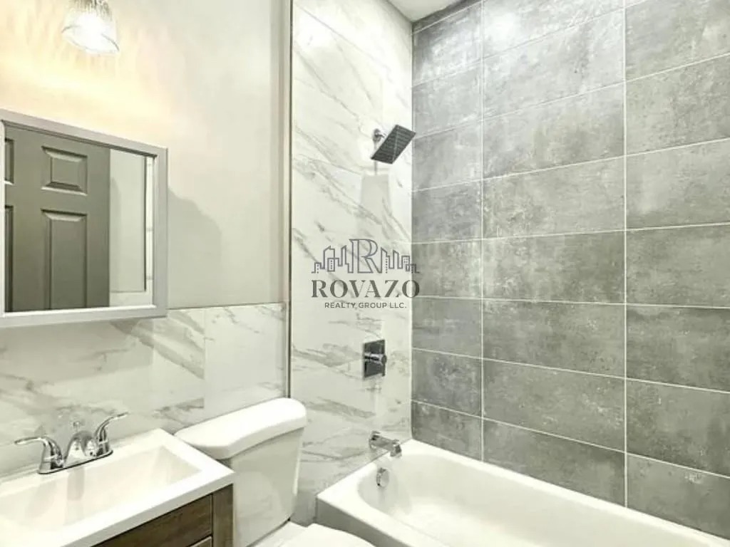 306 S 6th St, Newark, NJ 07103 Unit 3 image 3