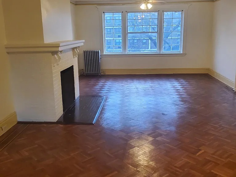 534 Park Ave, East Orange, NJ 07017 Back Entrance – Legal Apartment image 3