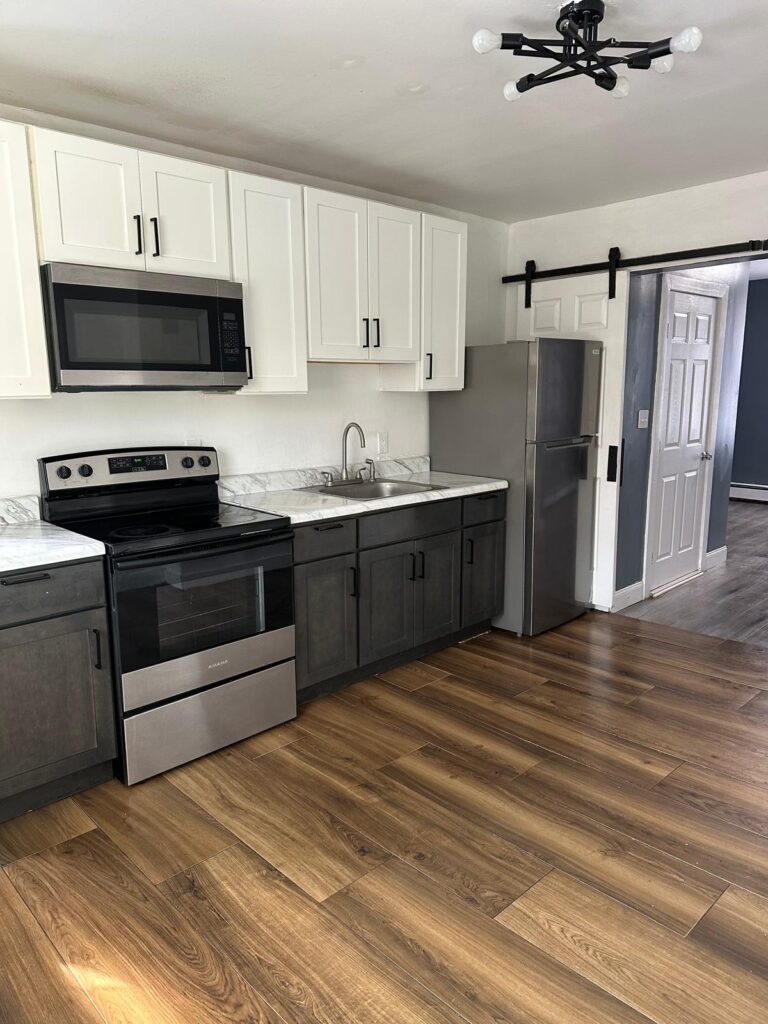 65 lander Newburgh ny 12550 Apt #1 image 2