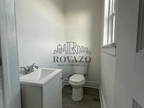 754 S 19th St, Newark, NJ 07103 Unit 3 image 5