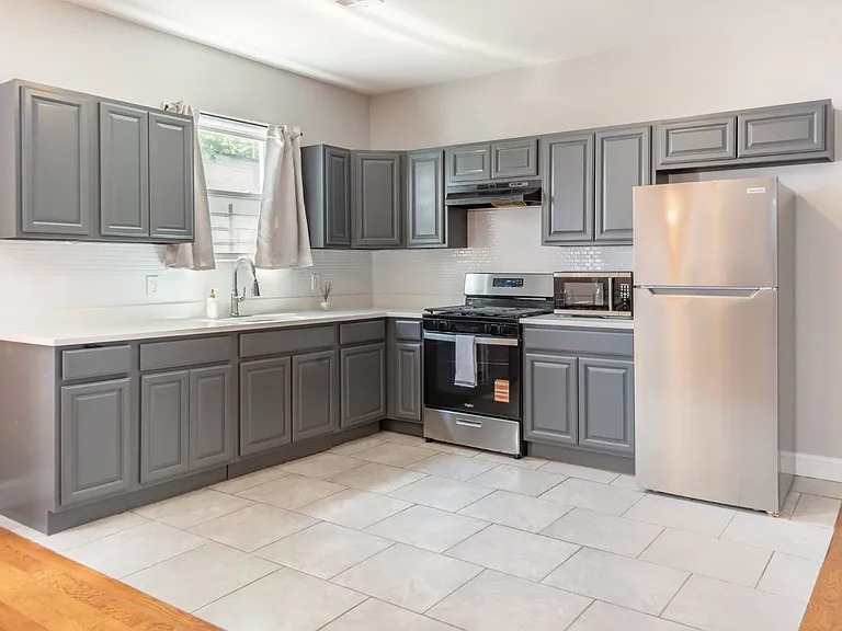 407 S 14th St, Newark, NJ 07103 Unit 2R image 3